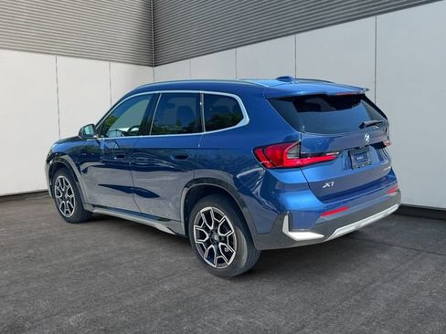 Used 2025 BMW X1 xDrive28i AWD/4WD image 3