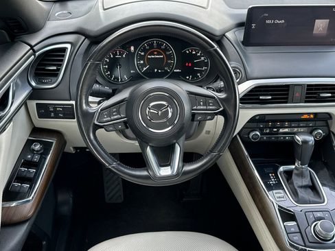 Certified 2023 MAZDA CX-9 Signature image 11