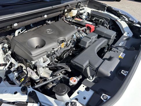 Certified 2024 Toyota RAV4 LE FWD image 19