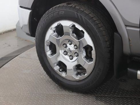 Used 2011 Ford F150 Lariat w/ Lariat Chrome Pkg image 13