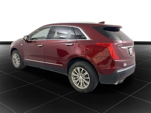 Used 2018 Cadillac XT5 Luxury image 3