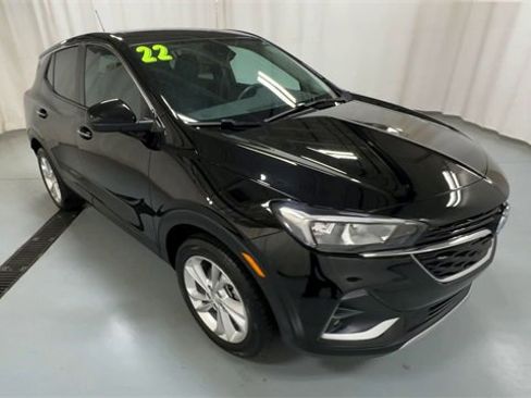 Used 2022 Buick Encore GX Preferred w/ Cold Weather Comfort Package image 2
