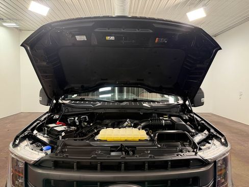 Used 2023 Ford F150 Lariat w/ Equipment Group 502A High AWD/4WD image 19