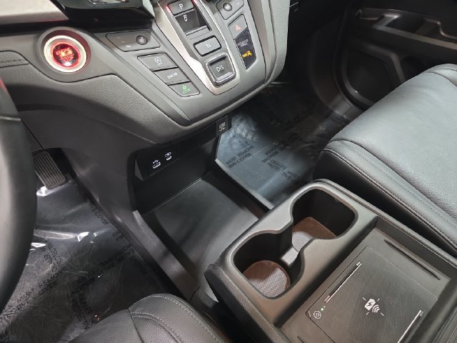 Used 2025 Honda Odyssey EX-L image 25