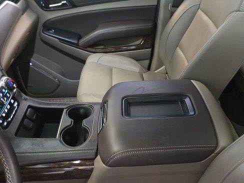 Used 2018 Chevrolet Tahoe LT image 21