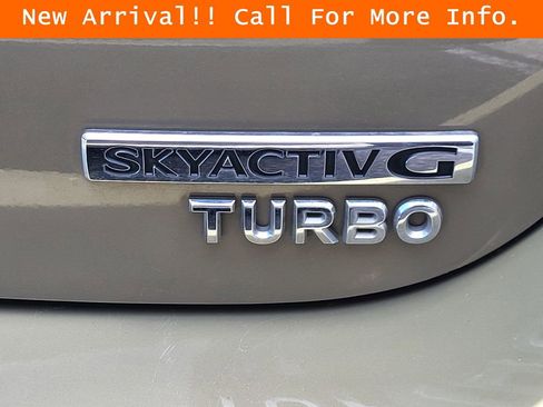 Used 2024 MAZDA MAZDA3 s AWD/4WD image 8