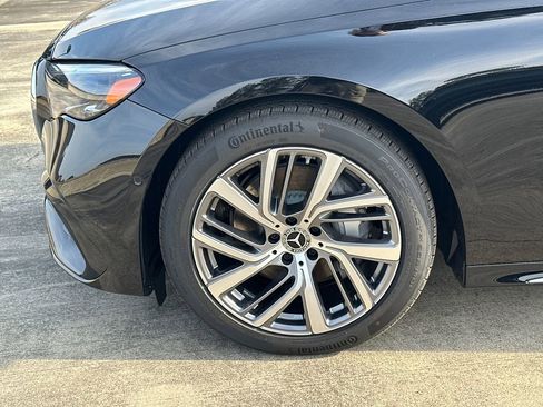 New 2026 Mercedes-Benz E 350 4MATIC Sedan image 12