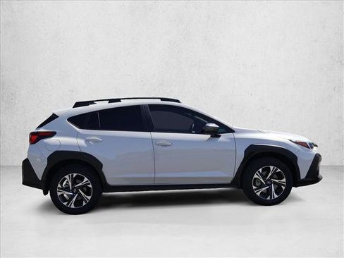Certified 2024 Subaru Crosstrek 2.0i Premium image 4