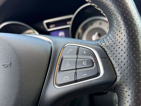 Used 2017 Mercedes-Benz GLA 250 4MATIC image 21