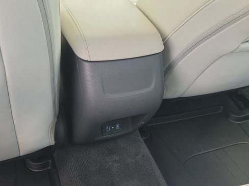 Used 2024 Hyundai Sonata SEL w/ Convenience Package FWD image 14