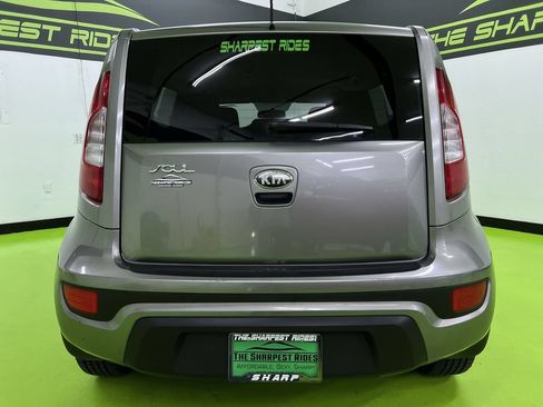 Used 2013 Kia Soul FWD image 8