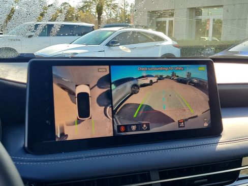 New 2026 INFINITI QX60 Sport w/ Dark Cargo Package image 21