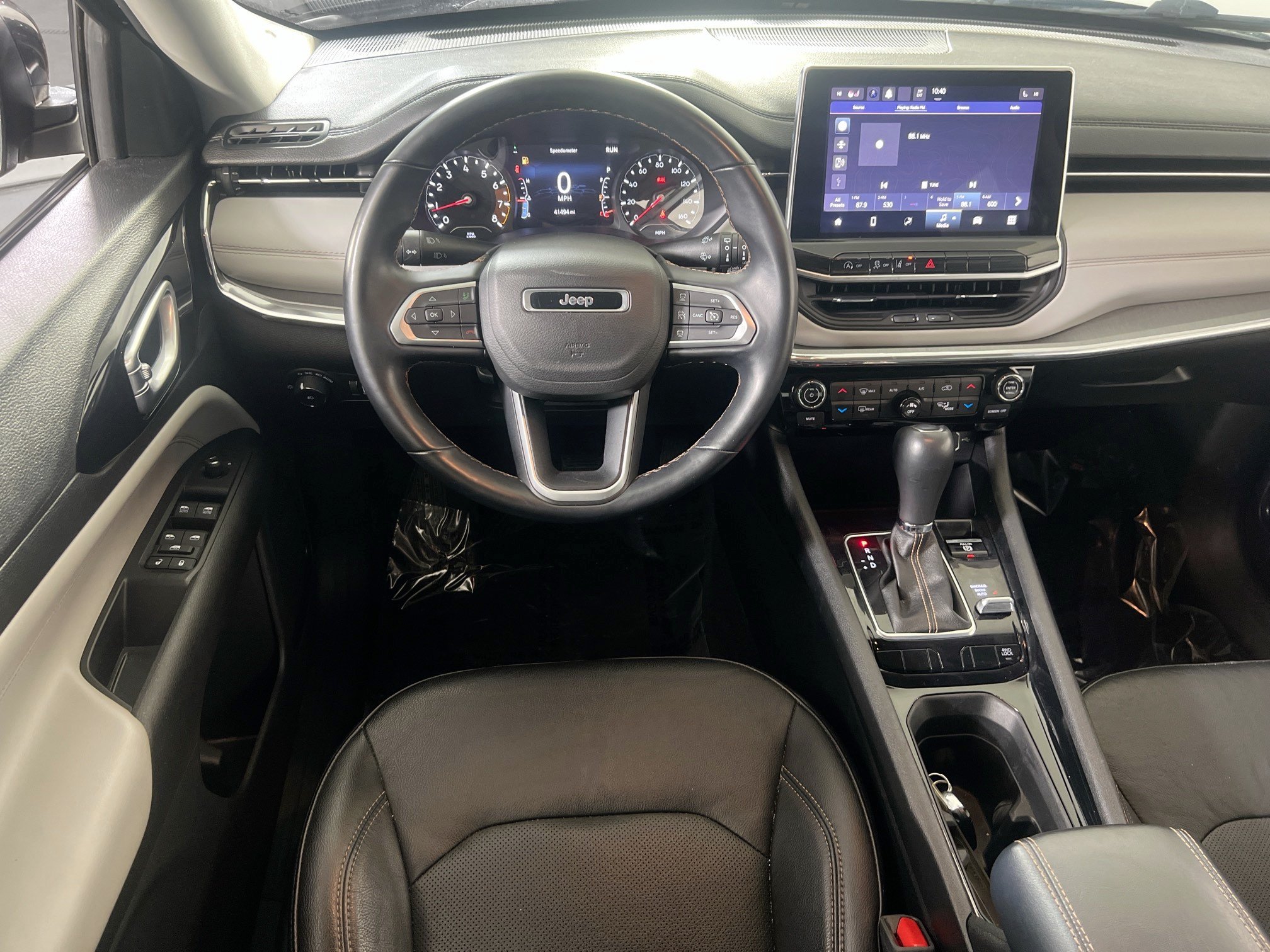 Used 2022 Jeep Compass Limited AWD/4WD image 21