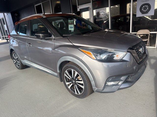 Certified 2019 Nissan Kicks SR w/ SR Premium Package FWD image 1