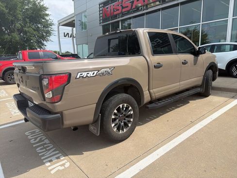 Used 2024 Nissan Titan PRO-4X w/ Pro-4x Convenience Package AWD/4WD image 4