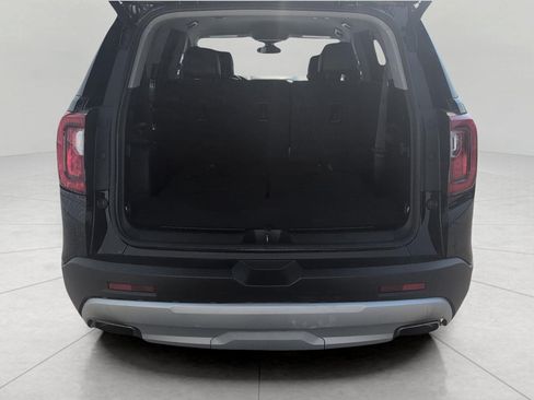 Used 2023 GMC Acadia SLT AWD/4WD image 13
