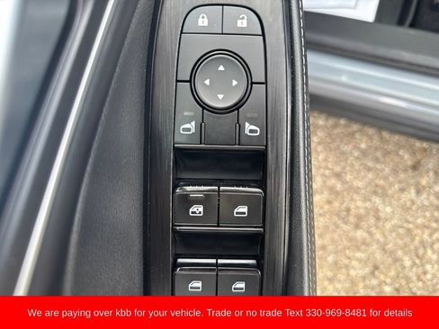 Used 2021 Nissan Rogue SV AWD/4WD image 12