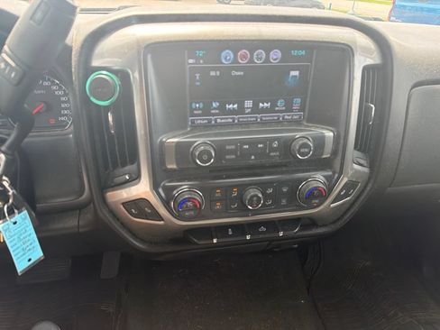 Used 2018 Chevrolet Silverado 1500 LT w/ All Star Edition AWD/4WD image 10