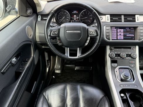 Used 2013 Land Rover Range Rover Evoque Pure Plus AWD/4WD image 16
