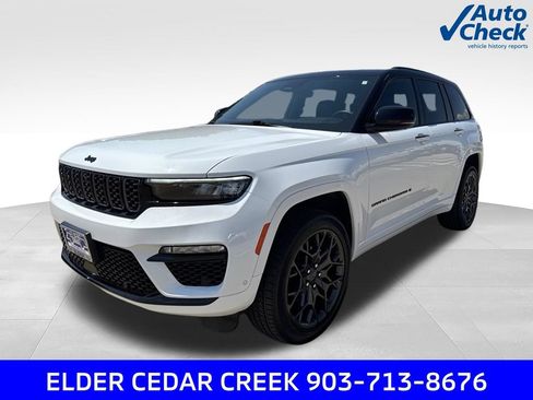 Used 2025 Jeep Grand Cherokee Summit w/ Obsidian Package AWD/4WD image 3
