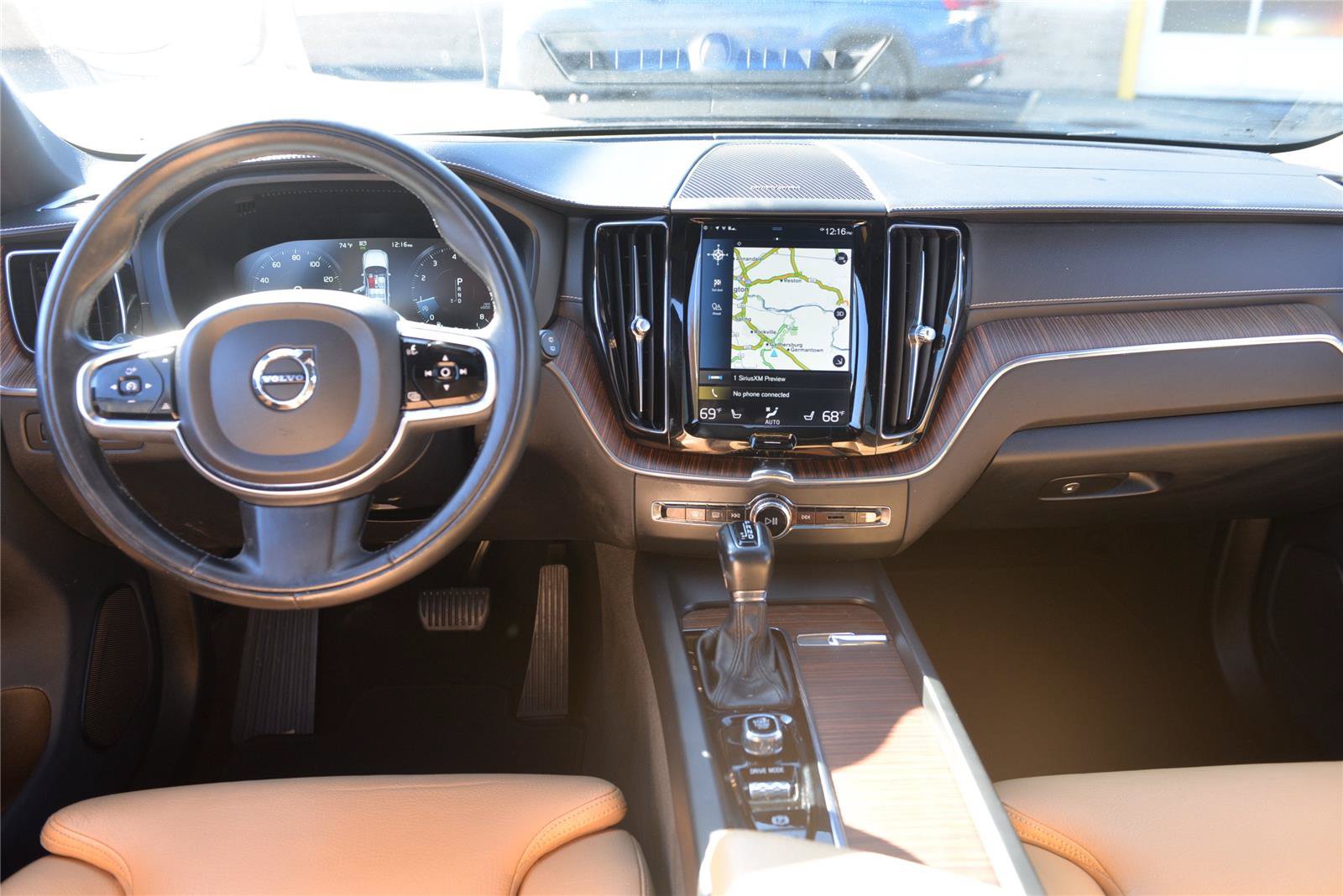 Used 2019 Volvo XC60 T5 Inscription AWD/4WD image 22