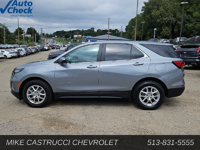 Used 2024 Chevrolet Equinox LT AWD/4WD image 2