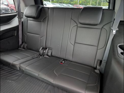 Used 2019 Chevrolet Tahoe Premier AWD/4WD image 13