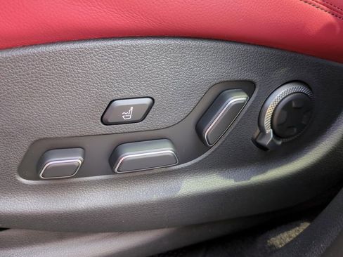 New 2026 Genesis GV70 2.5T Sport Prestige image 18