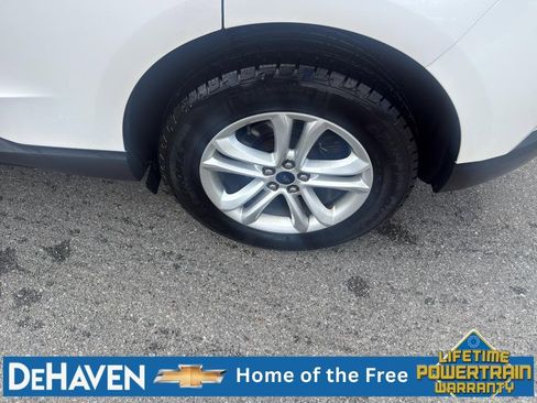 Used 2019 Ford Edge SEL AWD/4WD image 10