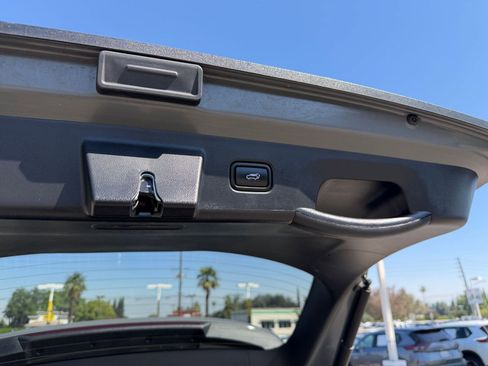 Used 2025 Hyundai Tucson SEL FWD image 23