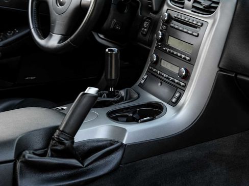 Used 2006 Chevrolet Corvette Z06 w/ Preferred Equipment Group image 22