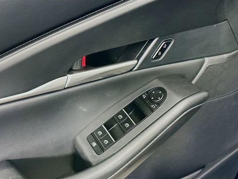 Used 2022 MAZDA CX-30 AWD 2.5 S w/ Select Package image 24