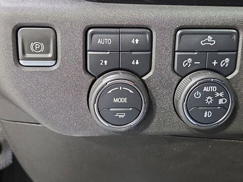 Used 2023 Chevrolet Silverado 1500 RST AWD/4WD image 26