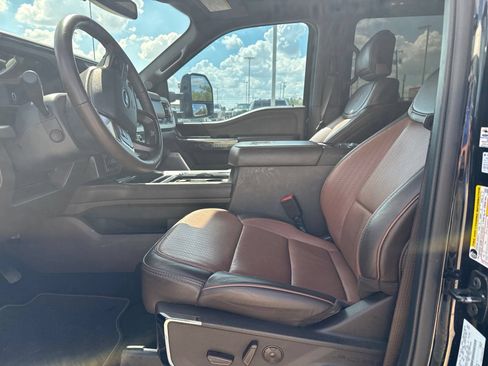 Certified 2025 Ford F250 King Ranch w/ Tremor Off-Road Package AWD/4WD image 11