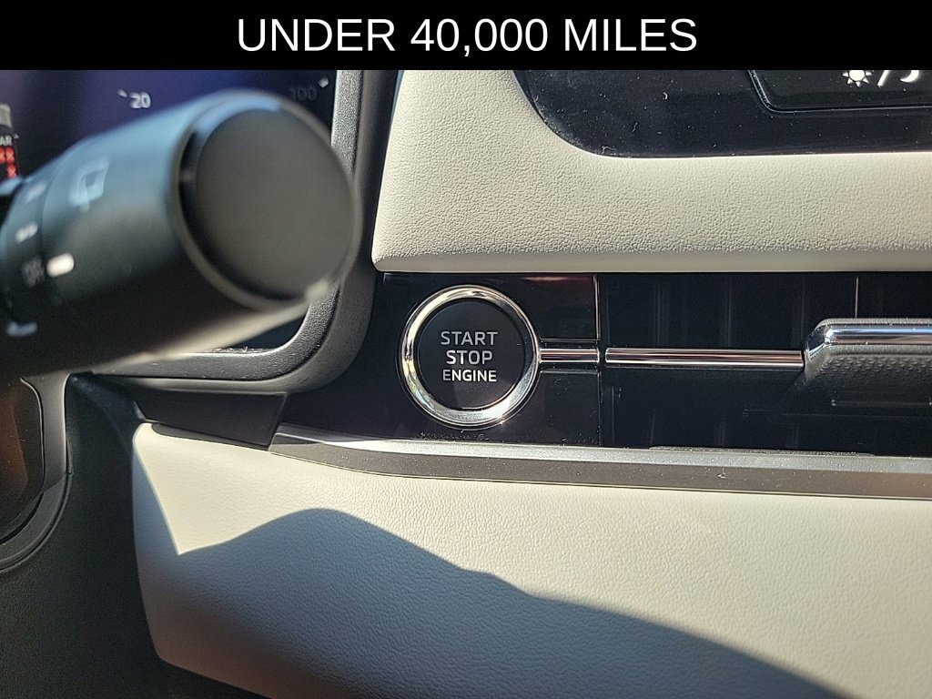 Used 2025 Mitsubishi Outlander Sport LE AWD/4WD image 28