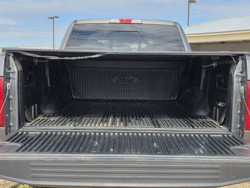 Used 2016 Ford F150 XLT w/ Equipment Group 302A Luxury image 28