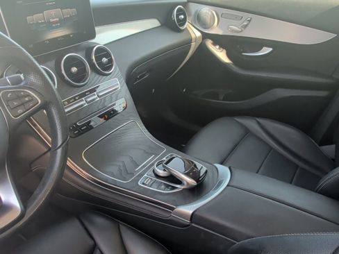 Used 2019 Mercedes-Benz GLC 300 image 40