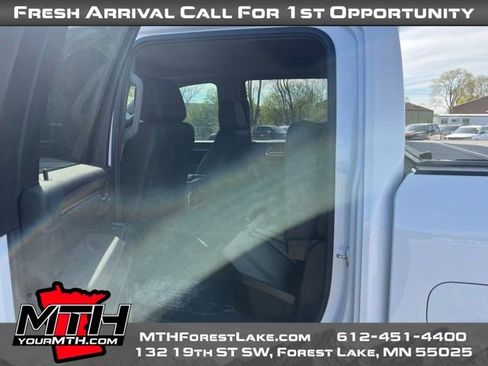 Used 2025 GMC Sierra 2500 Denali w/ Denali Reserve Package AWD/4WD image 12