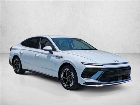 New 2026 Hyundai Sonata SEL FWD image 7