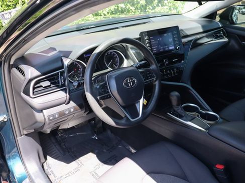 Used 2021 Toyota Camry LE FWD image 21