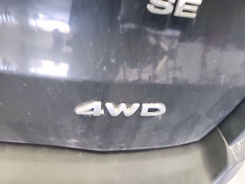 Used 2022 Ford EcoSport SE w/ SE Convenience Package image 9