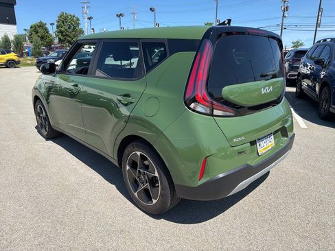 Certified 2023 Kia Soul EX FWD image 5
