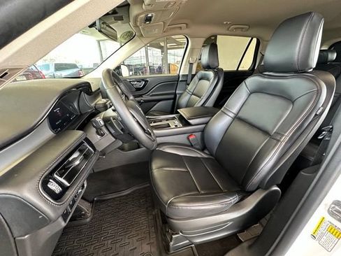 Certified 2023 Lincoln Aviator AWD w/ Elements Package image 16