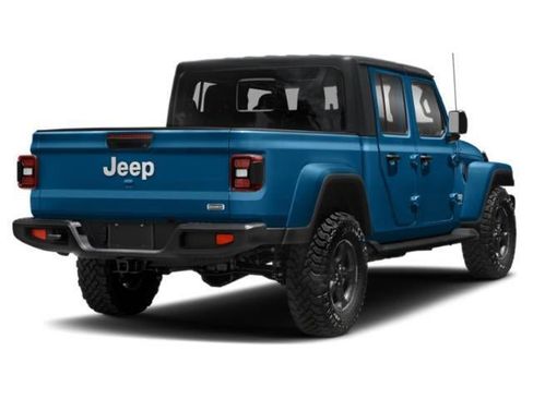 Used 2021 Jeep Gladiator Overland w/ Cold Weather Group image 3