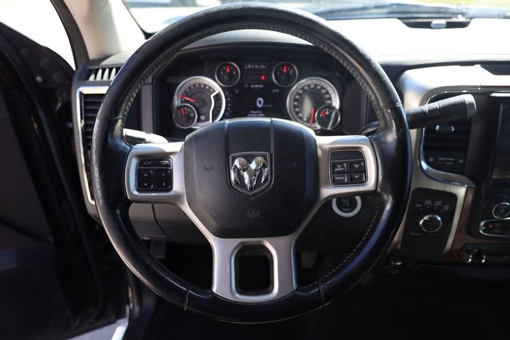 Used 2013 RAM 1500 Laramie w/ Convenience Group AWD/4WD image 13
