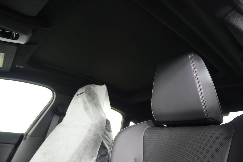 Used 2026 BMW 228i w/ Technology Package FWD image 12