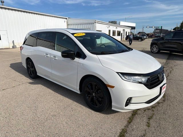Used 2023 Honda Odyssey Sport image 7