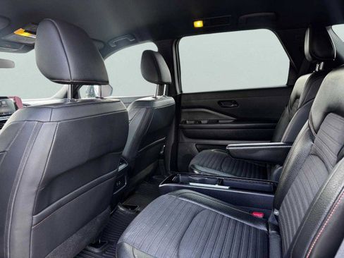 Used 2024 Nissan Pathfinder Rock Creek image 37