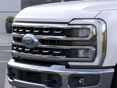 New 2026 Ford F350 Lariat w/ FX4 Off-Road Package image 17