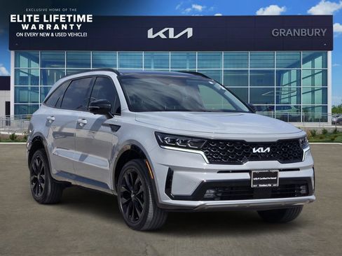 Certified 2023 Kia Sorento SX AWD/4WD image 3